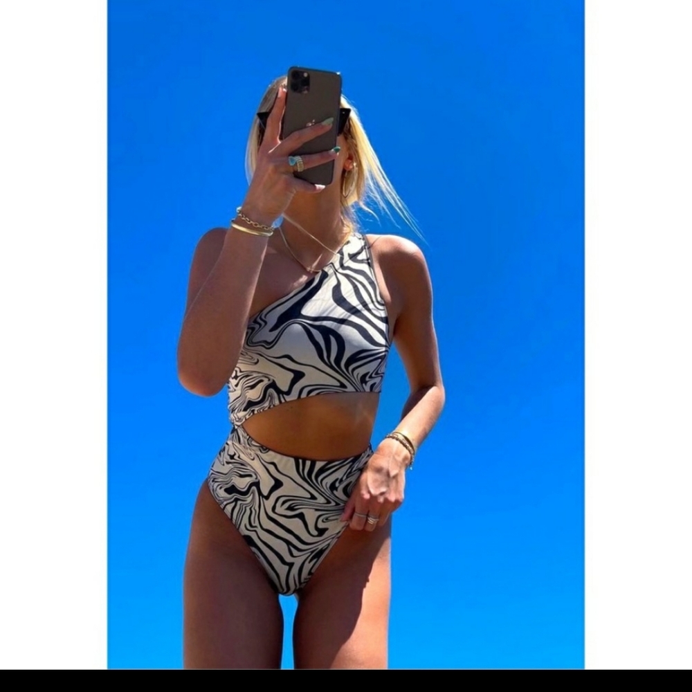 Beach Riot One Piece Swimsuit